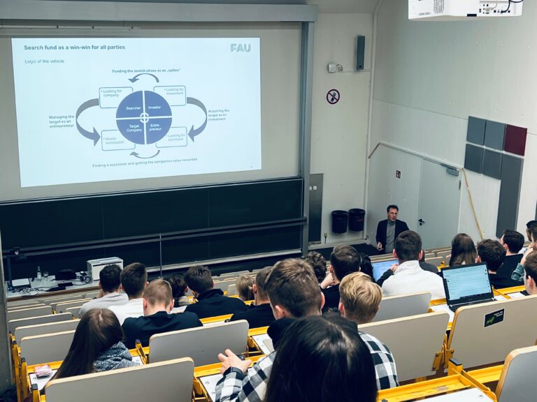 Exciting guest lecture by Dr Thomas Bühler, Afinum Management GmbH